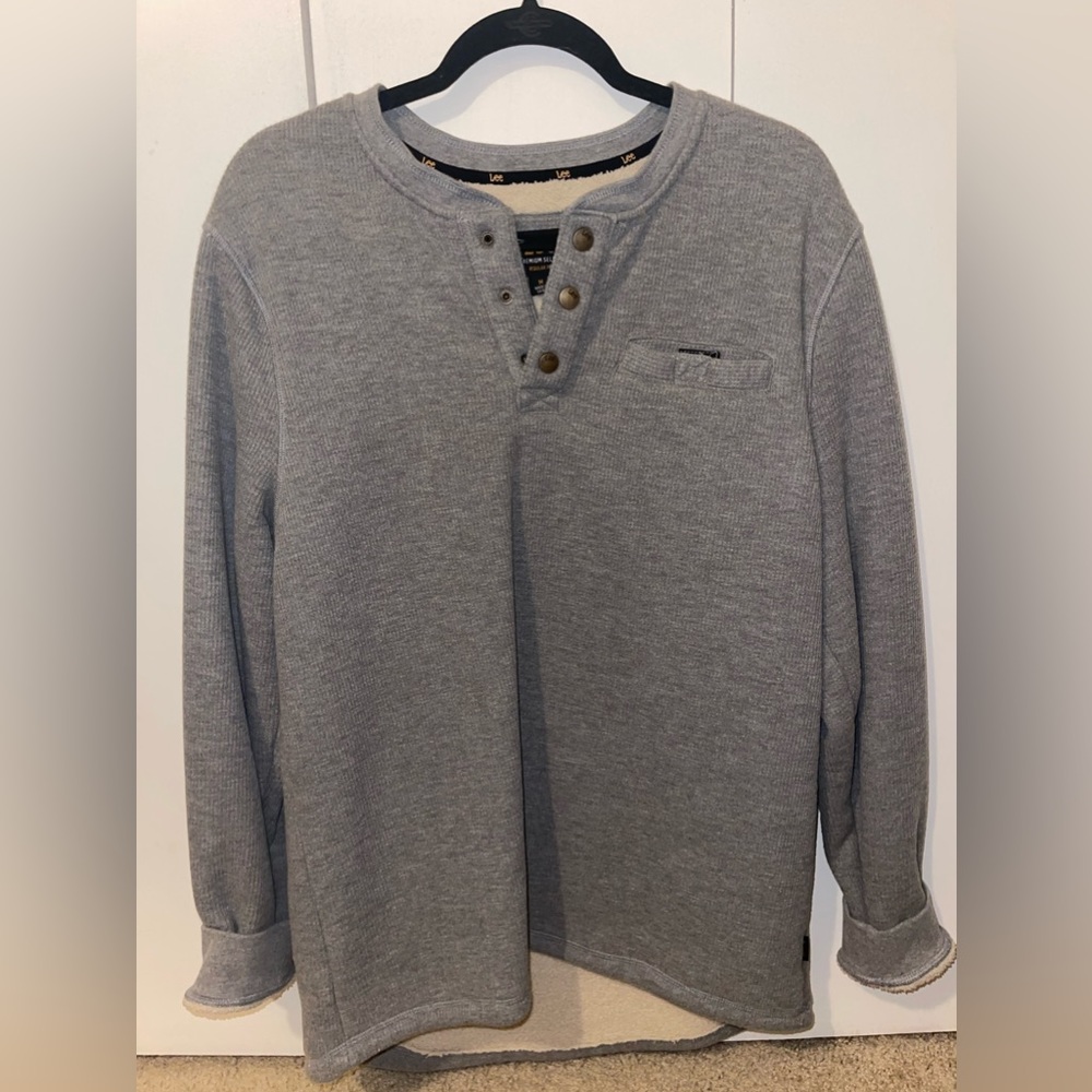 Lee 3 button Sherpa pullover